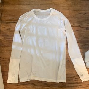 White long sleeve lulu lemon shirt size 10